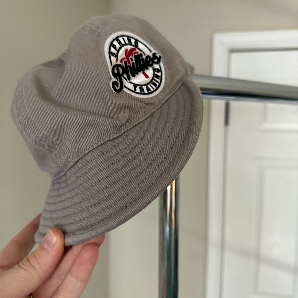 Ladies Philadelphia Phillies Spring Training hat NWOT